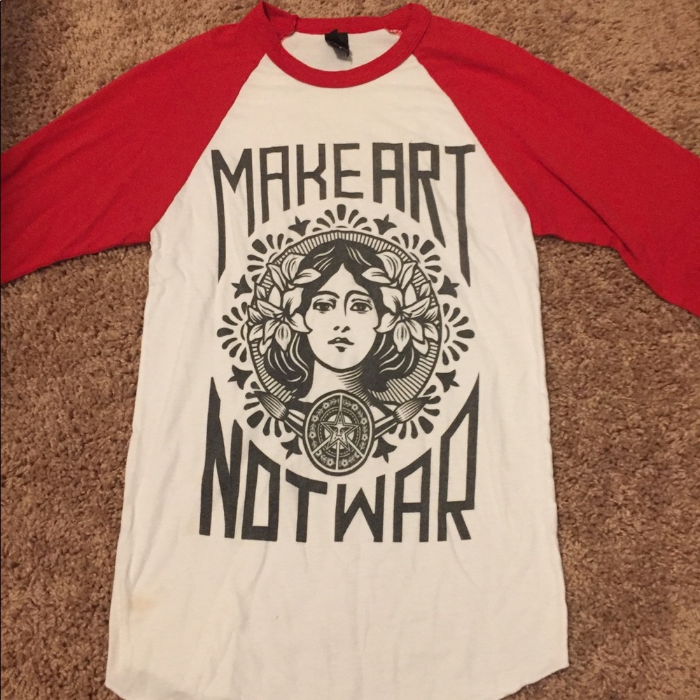 Obey shirt